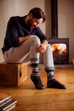Load image into Gallery viewer, Men's Fairisle LITE™ Socks
